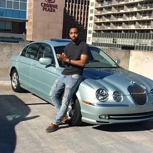 Meet your Posher, Cleezy